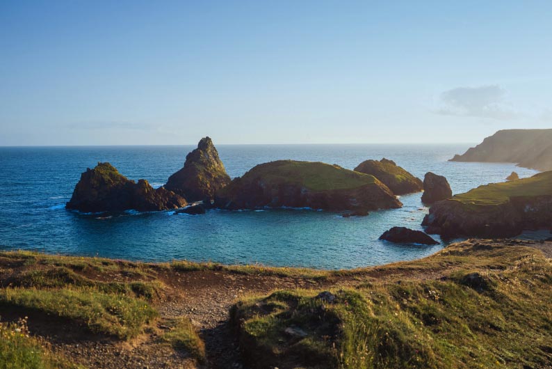 Dramatic rock formations at Kynance Cove in Cornwall