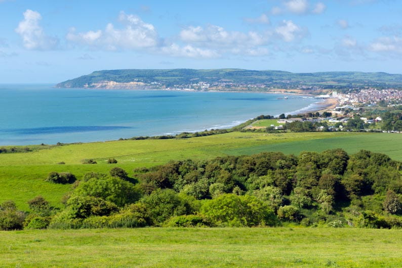 A sunny view over the Isle of Wight's coastline