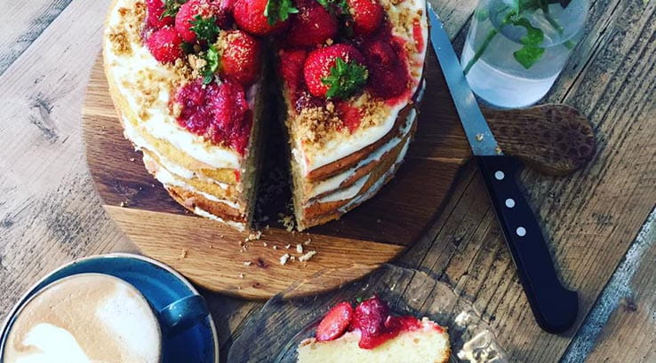 Strawberry cake