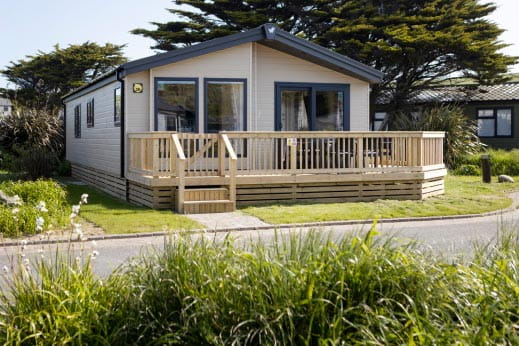 Lodge with veranda