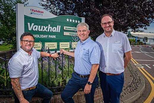 MP visits holiday park