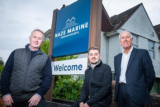 MP visits holiday park
