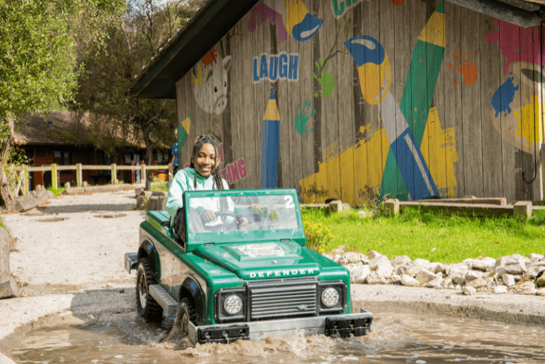 Toy car