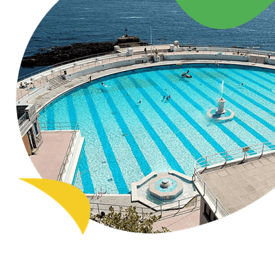 An ourdoor lido swimming pool in England