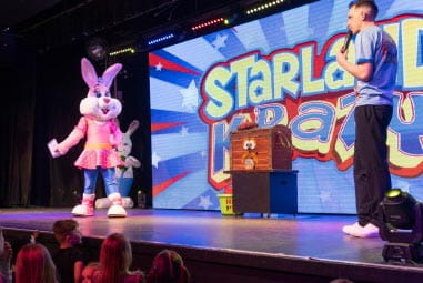 Starland Krew on stage