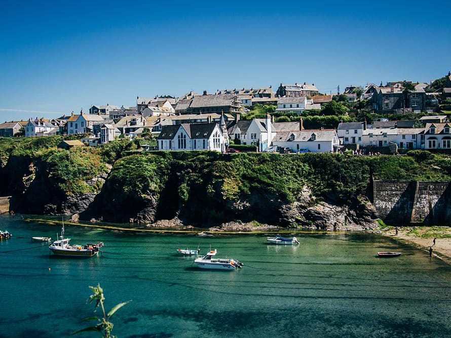 A view of a seaside town in Cornwall on a sunny day