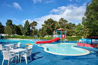 The outdoor swimming pool at Sandford Holiday Park