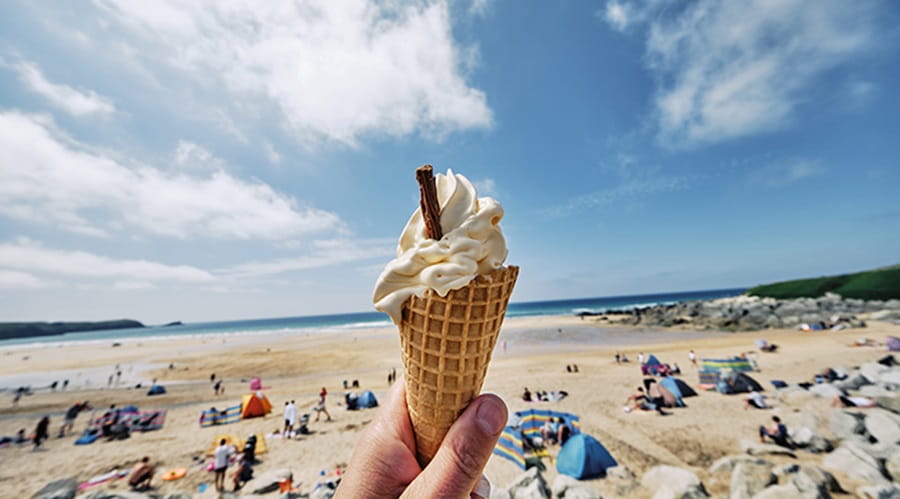 Ice cream at the beach