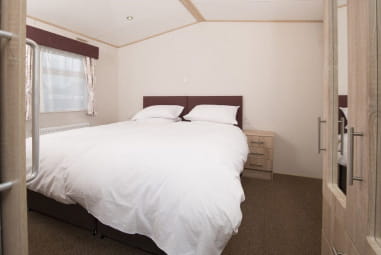 The spacious extra large bedroom found in the accessible accommodation