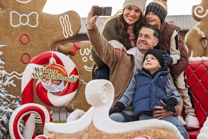 Family on sleigh