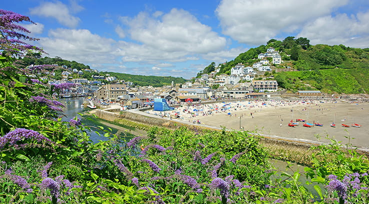 the beach of east looe