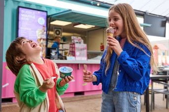 Kids eating ice cream