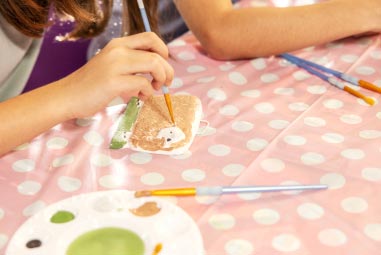 Easter pottery painting at Parkdean Resorts