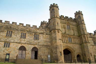 The grand Battle Abbey