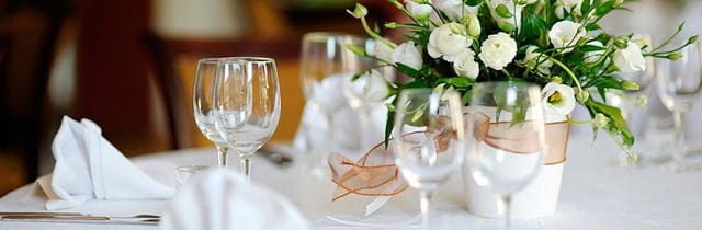 wedding meal table