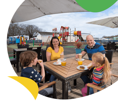 Dining outdoors at Sundrum Castle