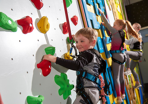 Indoor climbing wall