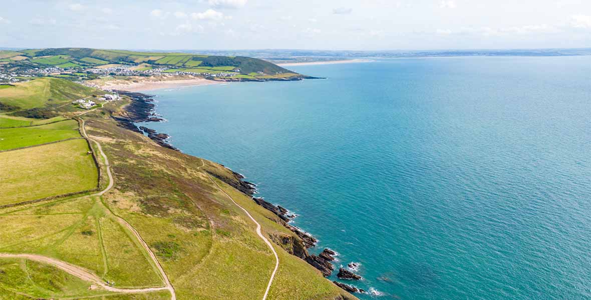 The view over Croyde Bay in Devon on a sunny day