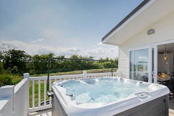 A hot tub lodge on the Essex coast