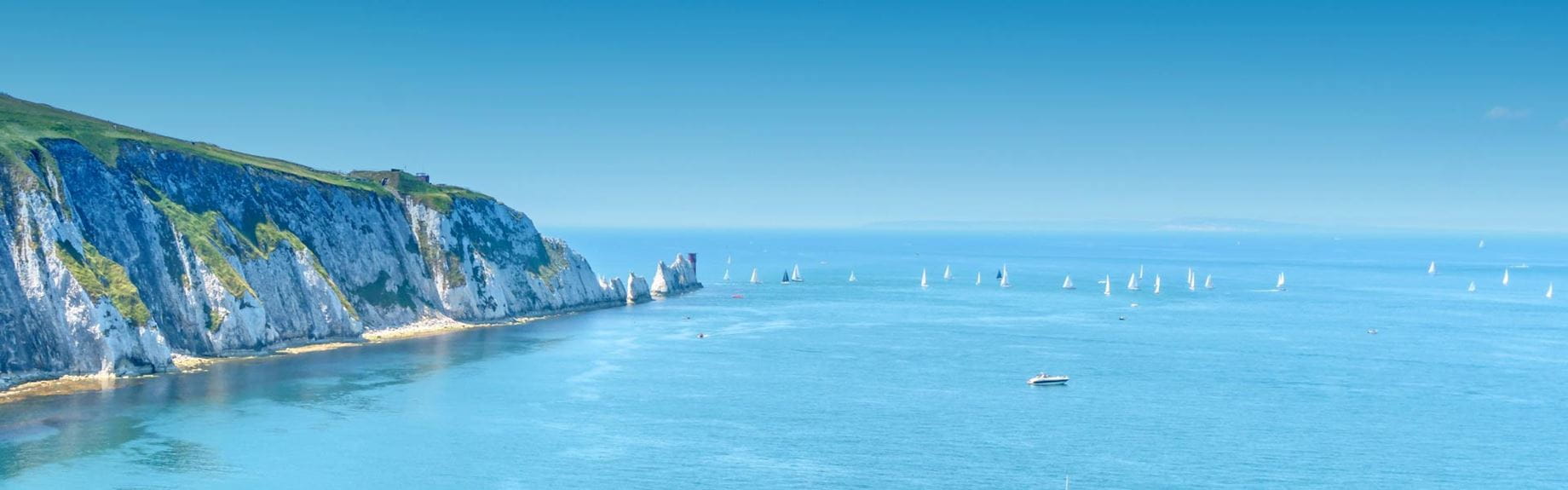 Sailboats in the sea at the Isle of Wight