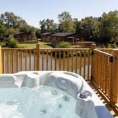Hot tub lodge
